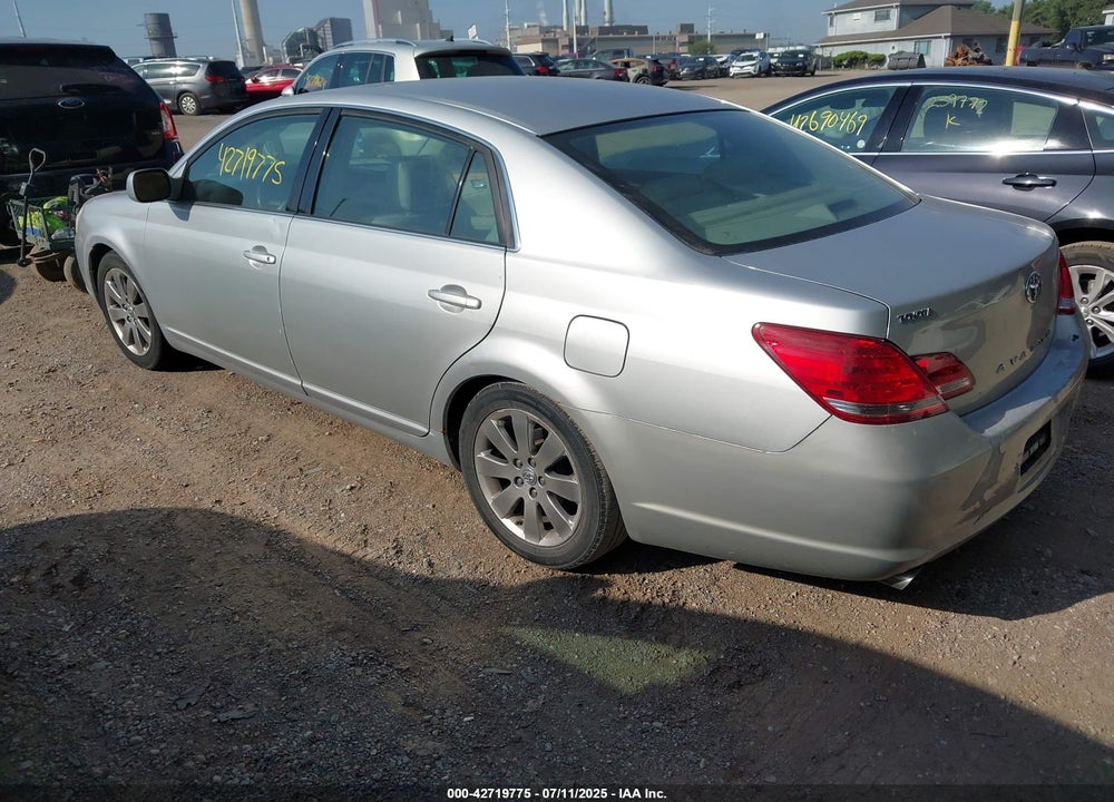 2005 TOYOTA AVALON XLS VIN: 4T1BK36B15U023943