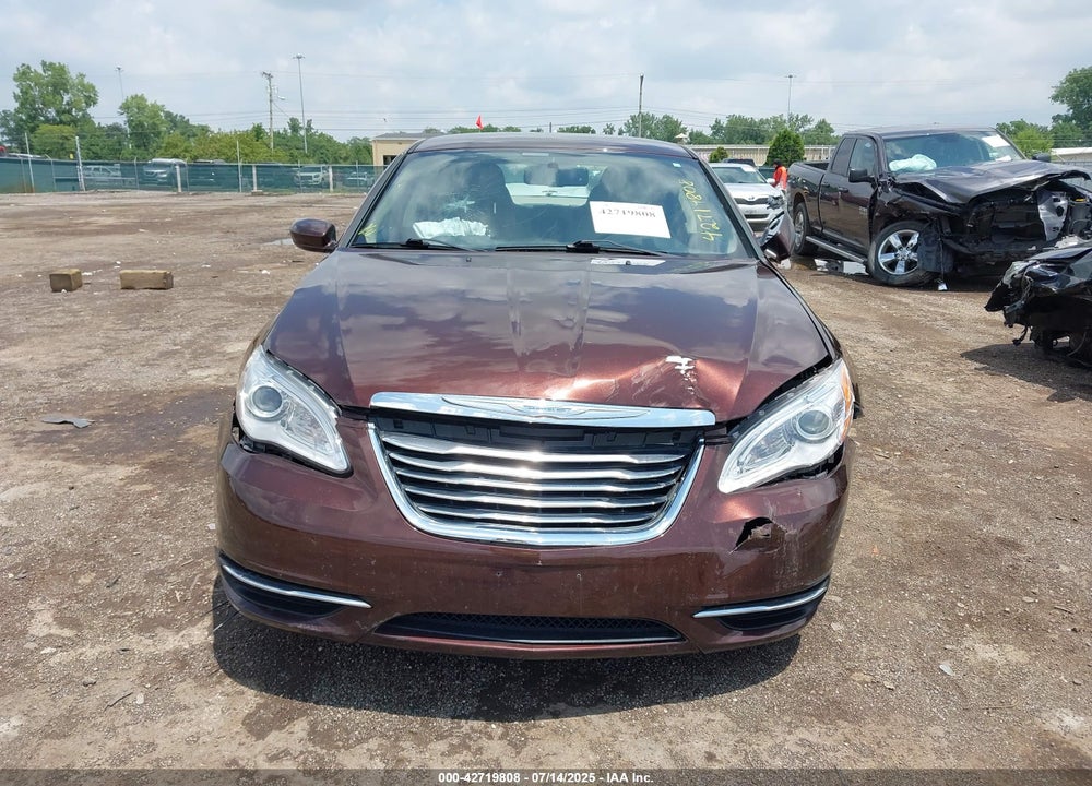 2013 CHRYSLER 200 VIN: 1C3CCBBB6DN726747