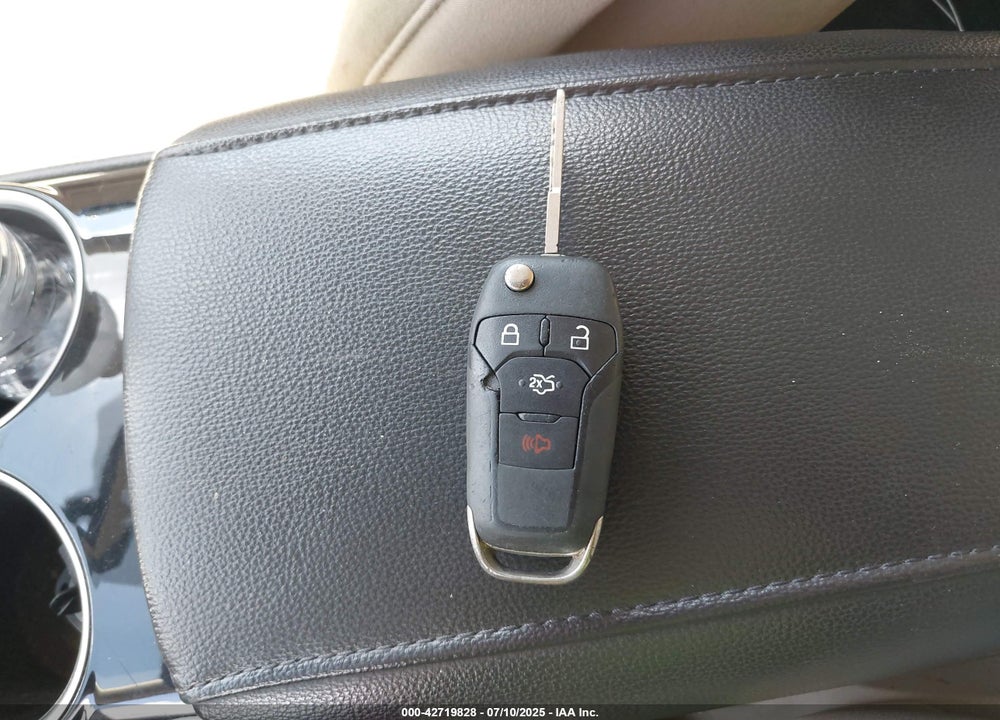 2013 FORD FUSION VIN: 3FA6P0HRXDR367184