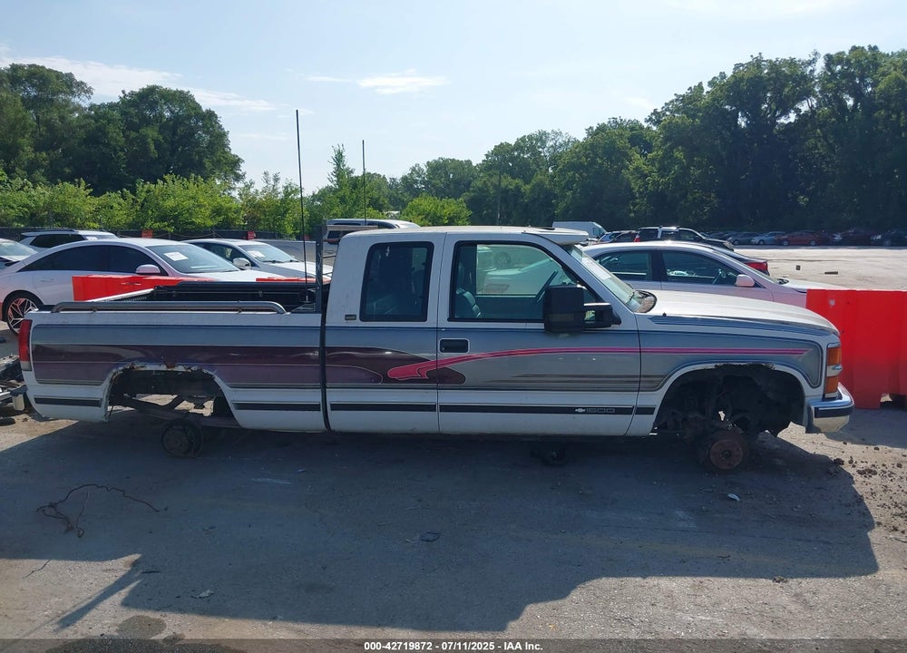 1996 CHEVROLET GMT-400 K1500 VIN: 1GBEK19M5TE246789