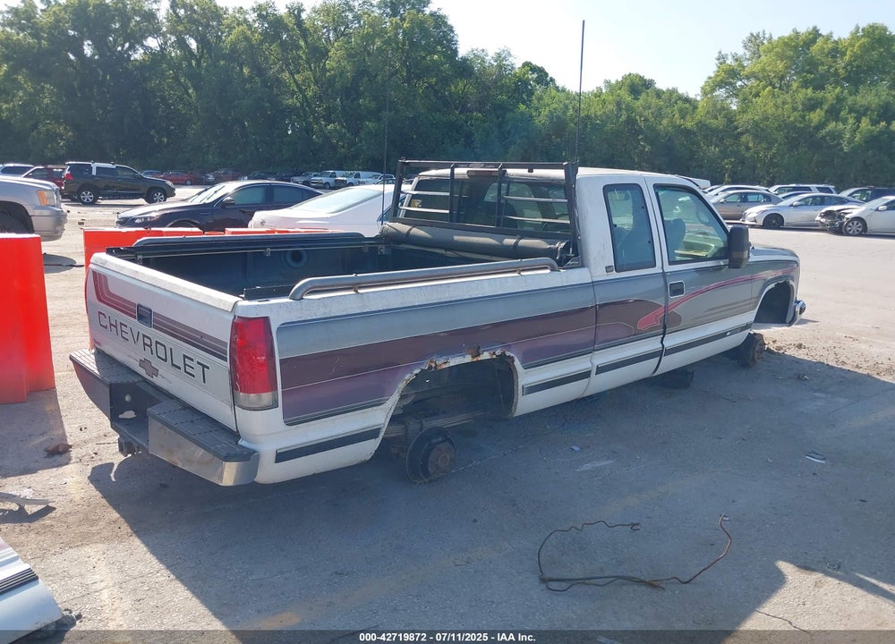 1996 CHEVROLET GMT-400 K1500 VIN: 1GBEK19M5TE246789