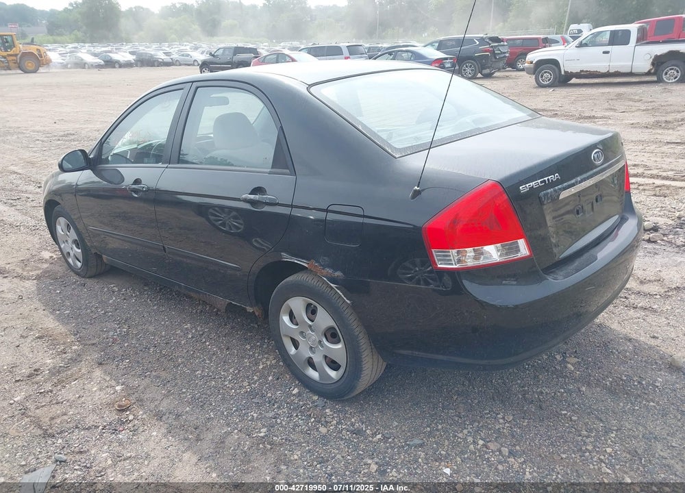 2008 KIA SPECTRA VIN: KNAFE121185534451