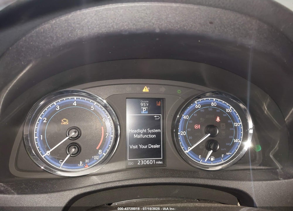 2018 TOYOTA COROLLA VIN: 2T1BURHE2JC105163