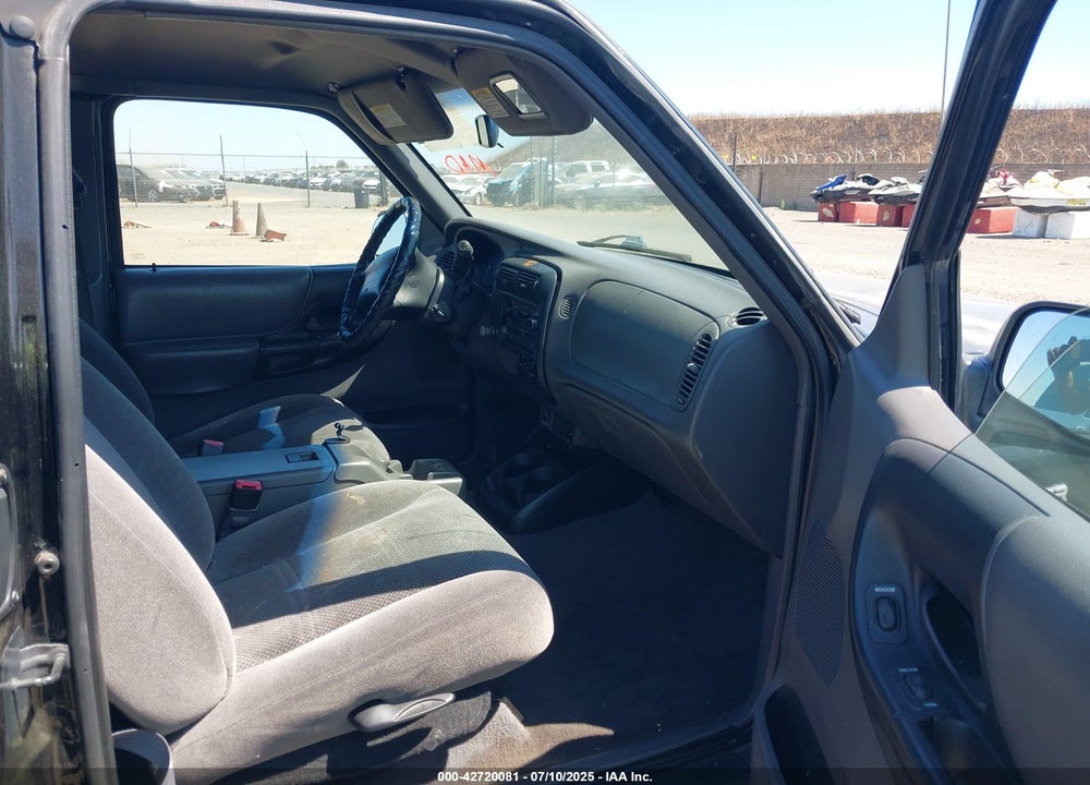 2000 FORD RANGER XL/XLT VIN: 1FTYR14V1YPA22886