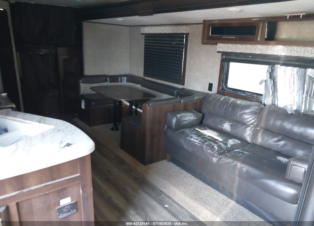 2019 JAYUCO JAY FLIGHT 287BHS VIN: 1UJBJ0BR0K17X0052
