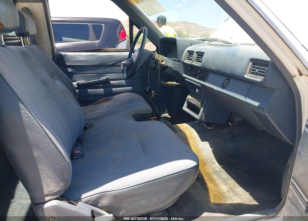 1988 TOYOTA PICKUP 1/2 TON RN55 DLX VIN: JT4RN55D2J7027985
