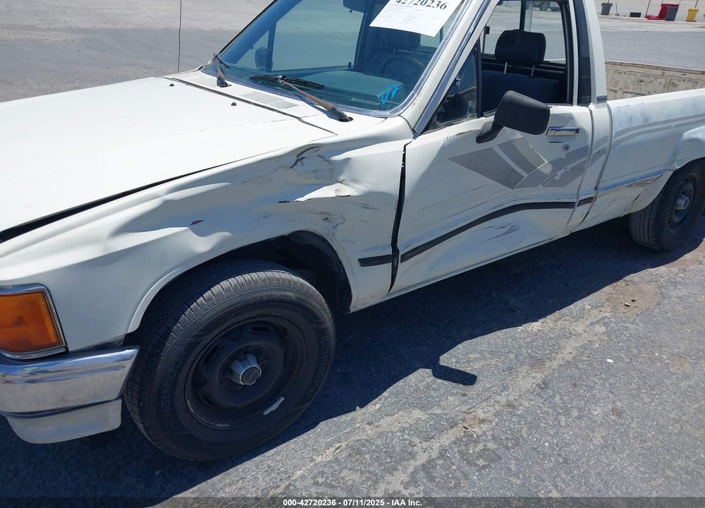 1988 TOYOTA PICKUP 1/2 TON RN55 DLX VIN: JT4RN55D2J7027985