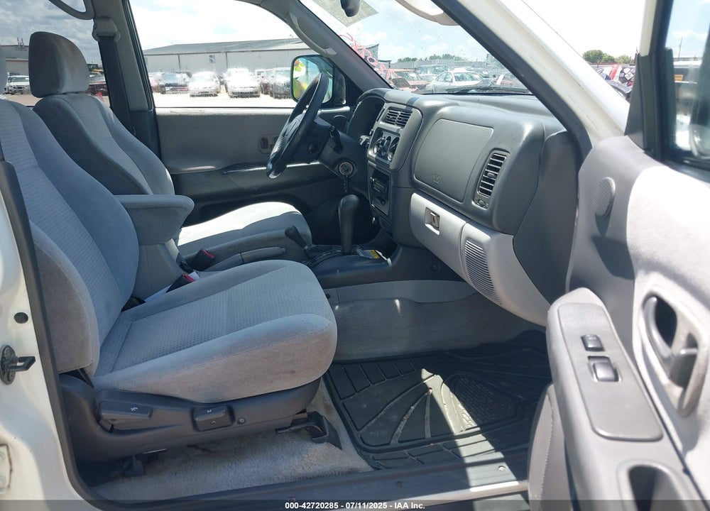 2001 MITSUBISHI MONTERO SPORT XLS VIN: JA4MT31H61P036941