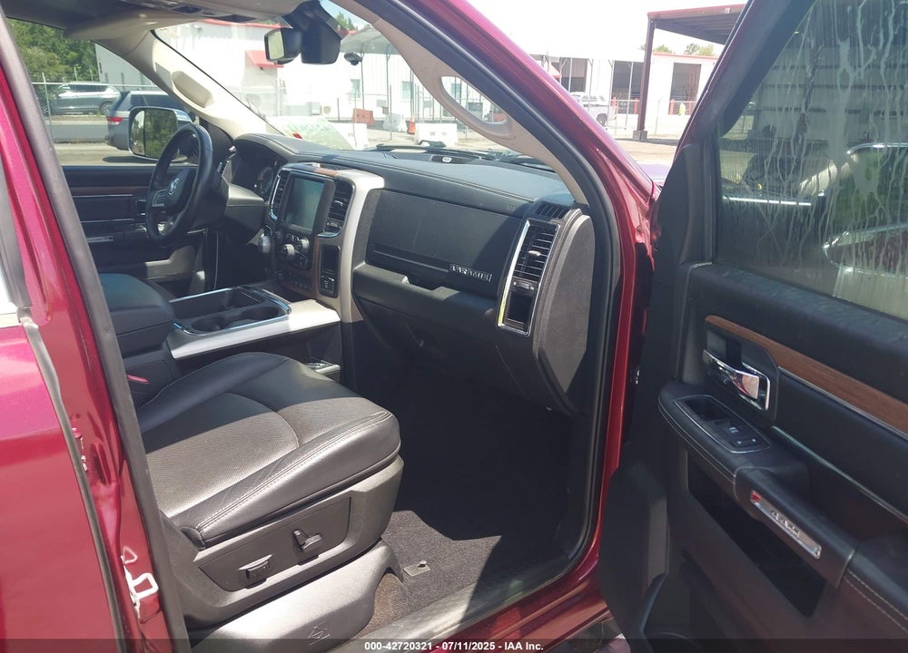 2017 RAM 1500 VIN: 1C6RR6NT2HS818002