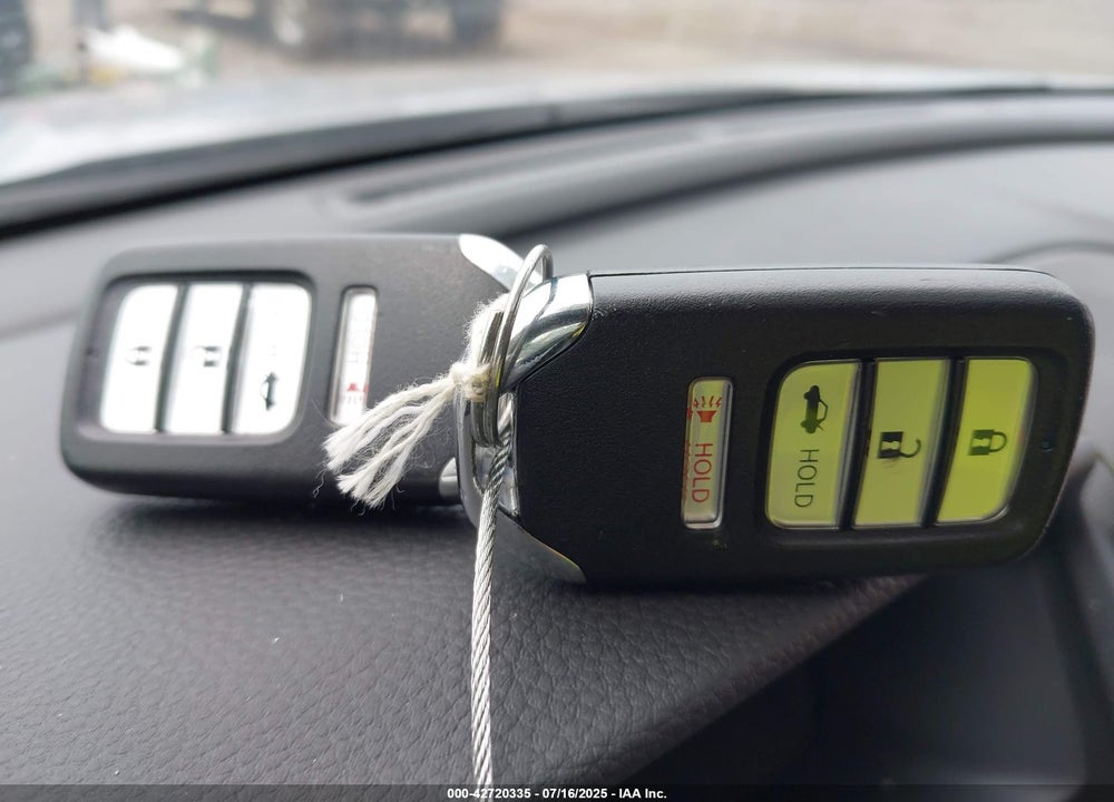 2022 HONDA ACCORD VIN: 1HGCV1F18NA027616