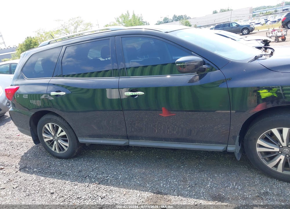 2017 NISSAN PATHFINDER VIN: 5N1DR2MM6HC913321