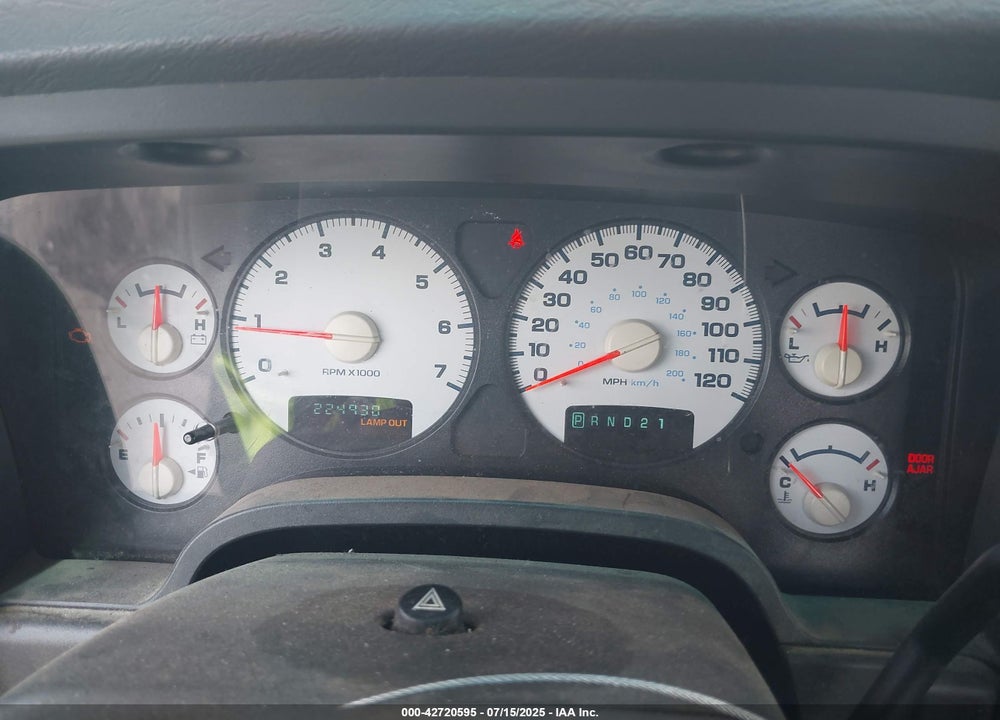 2005 DODGE RAM 1500 SLT/LARAMIE VIN: 1D7HU18DX5J567568