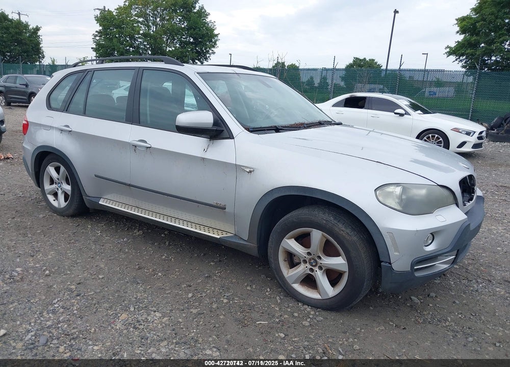 2008 BMW X5 3.0SI VIN: 5UXFE43598L009590