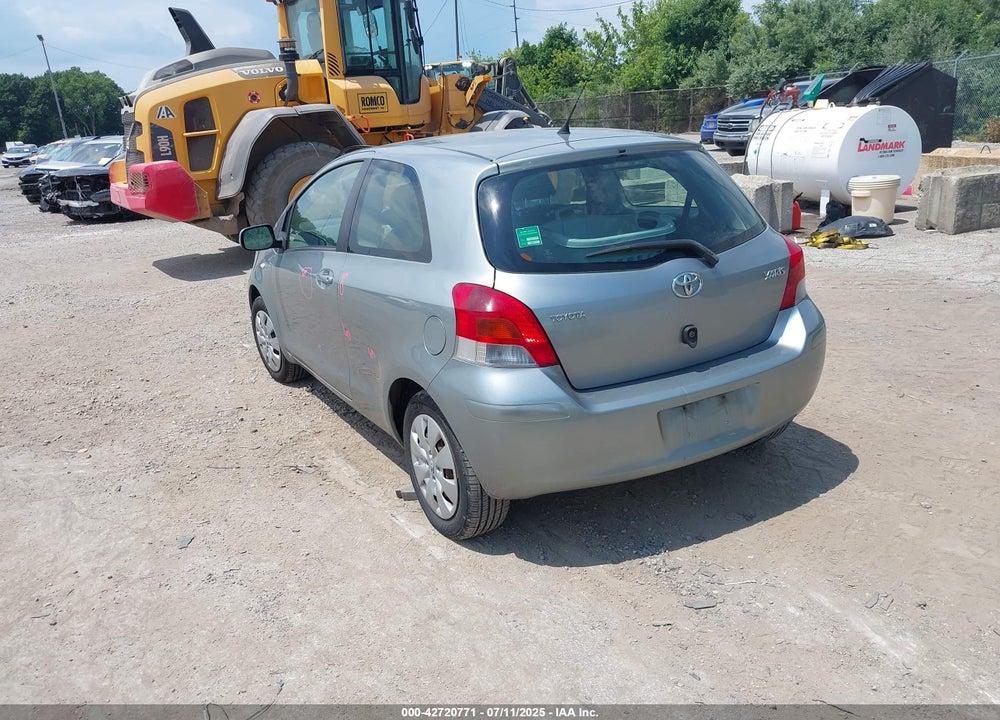 2009 TOYOTA YARIS VIN: JTDJT903895267445