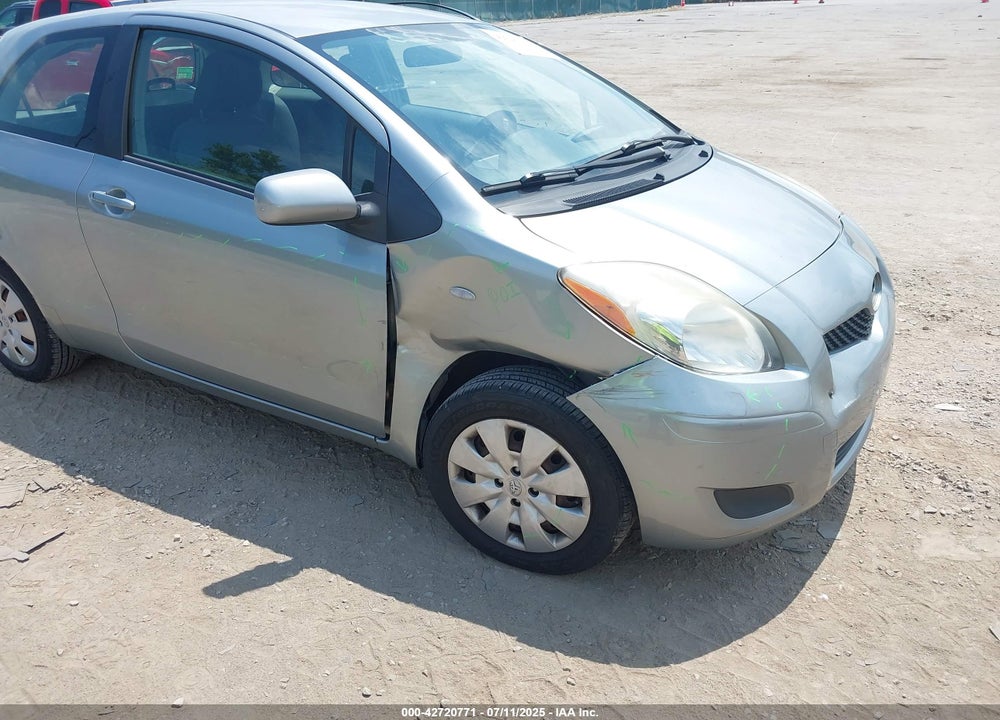 2009 TOYOTA YARIS VIN: JTDJT903895267445