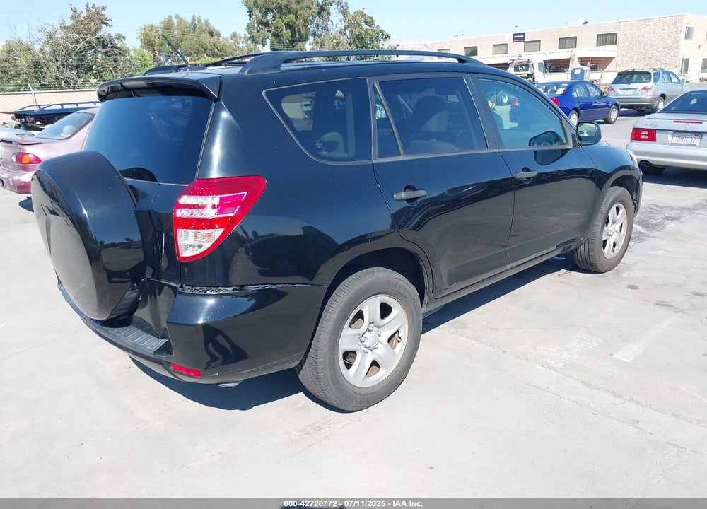 2009 TOYOTA RAV4 VIN: JTMZF33VX95005365