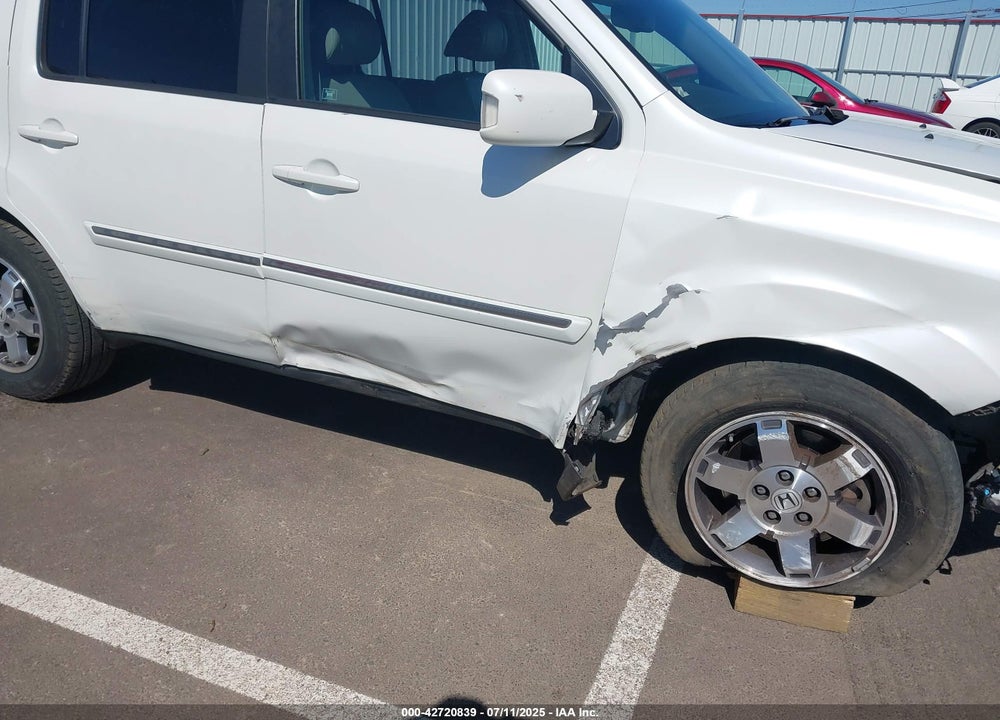 2011 HONDA PILOT VIN: 5FNYF4H91BB049420
