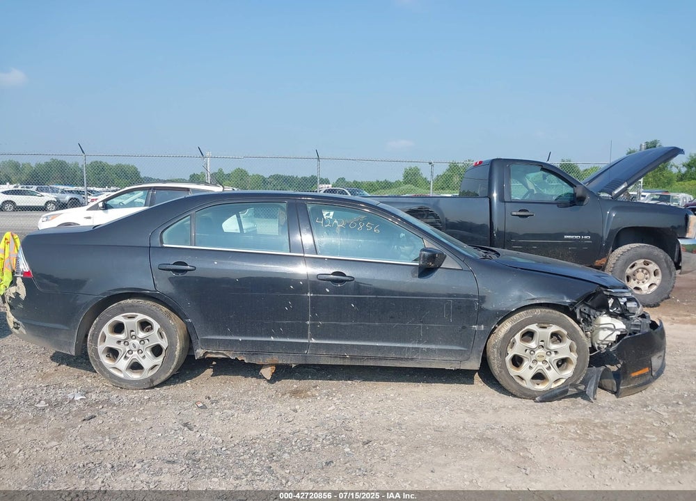 2010 FORD FUSION VIN: 3FAHP0HG3AR407995