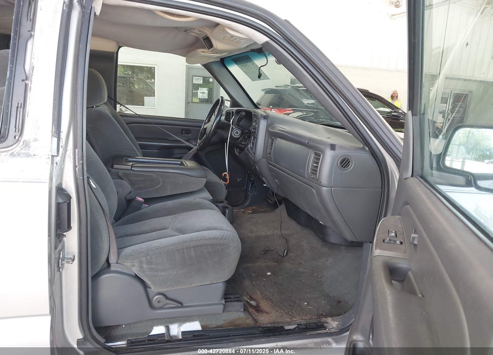 2004 CHEVROLET SILVERADO 1500 LS VIN: 2GCEC19TX41266443