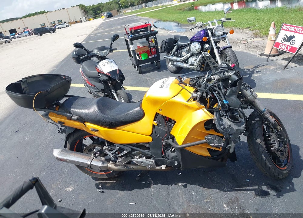 2012 KAWASAKI ZG1400 C VIN: JKBZGNC16CA014669