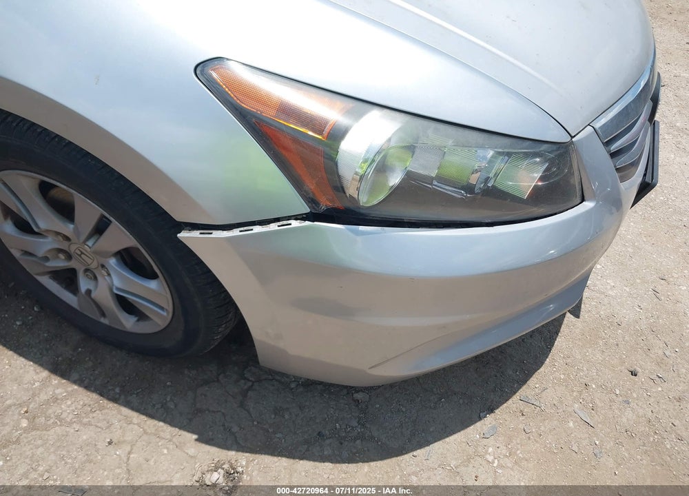 2011 HONDA ACCORD VIN: 1HGCP2F43BA050355