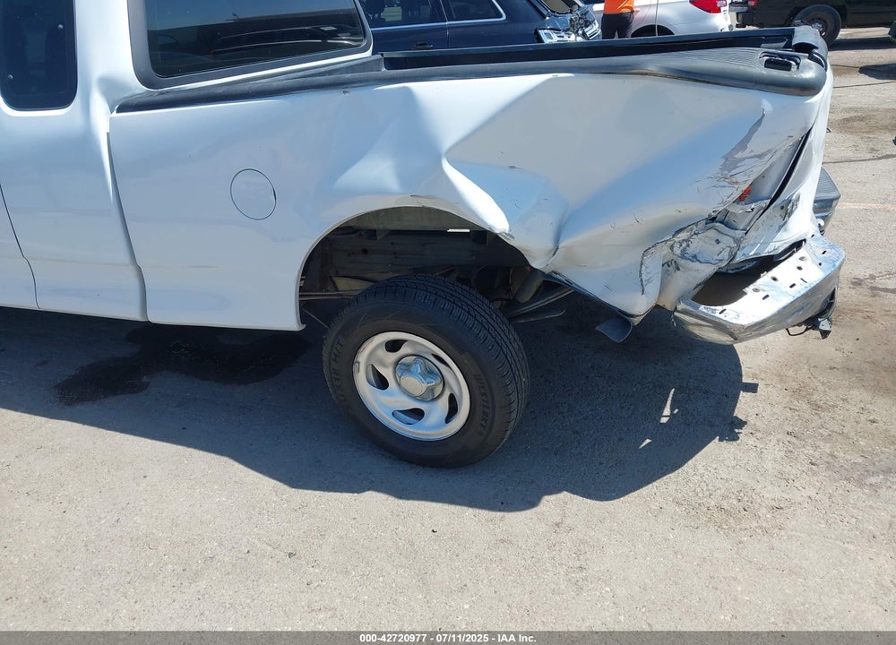 1997 FORD F-150 STANDARD/XL/XLT VIN: 1FTDX1724VKD74696