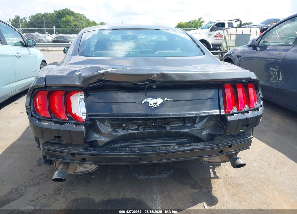 2018 FORD MUSTANG VIN: 1FA6P8TH8J5176892