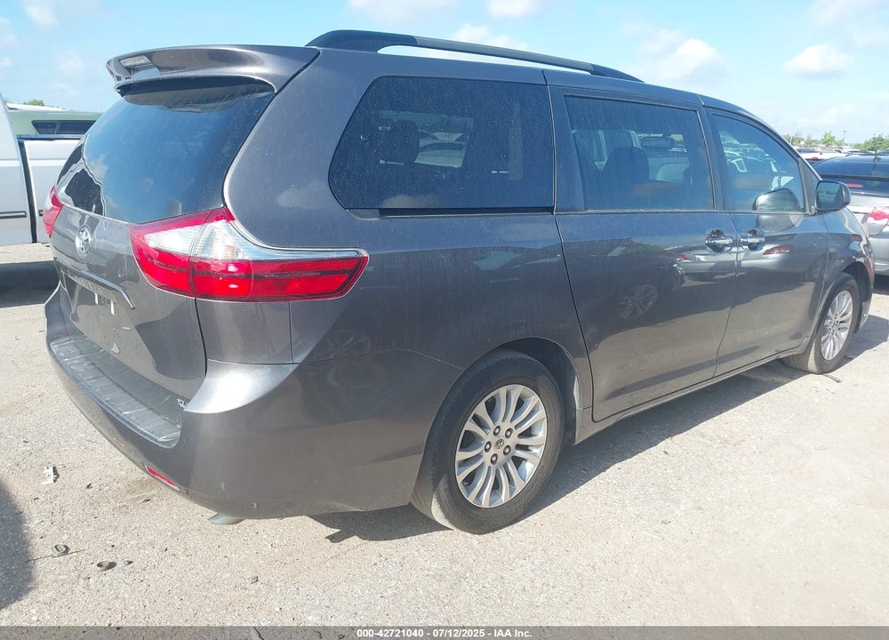 2015 TOYOTA SIENNA VIN: 5TDYK3DC0FS584392