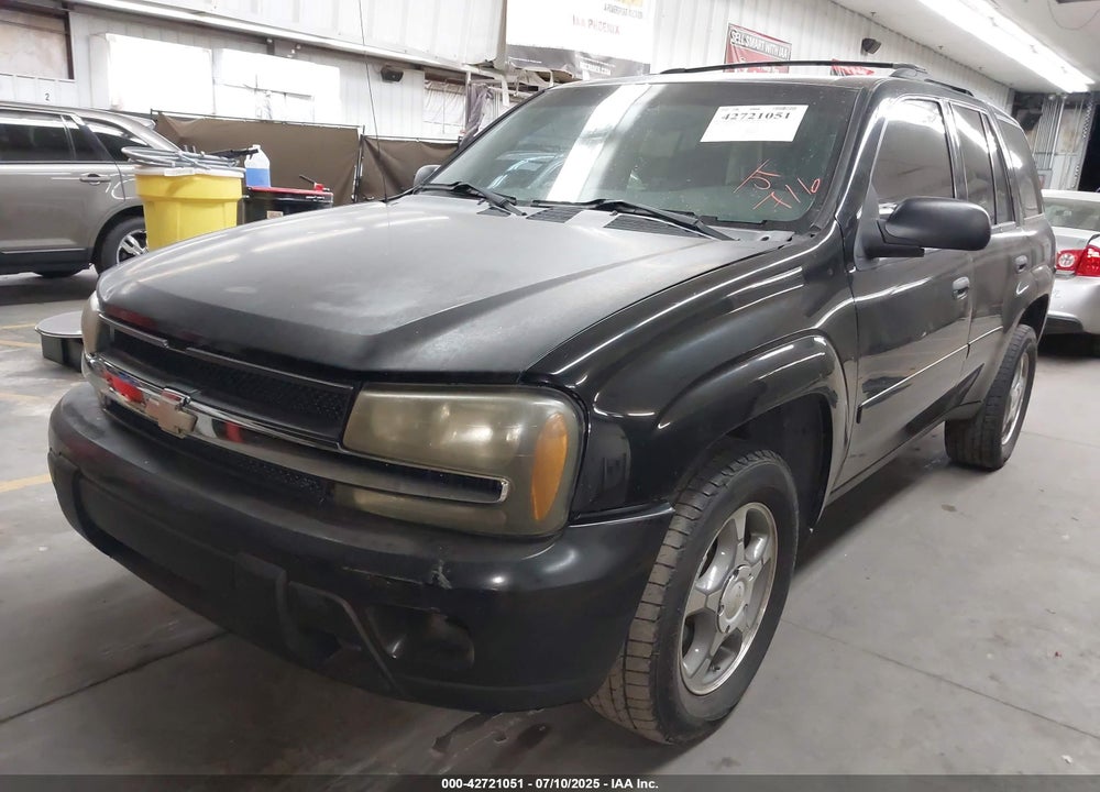2008 CHEVROLET TRAILBLAZER VIN: 1GNDT13S882107414