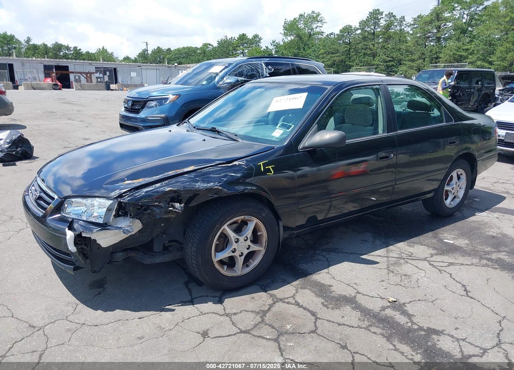 2001 TOYOTA CAMRY LE VIN: 4T1BG22K91U030554