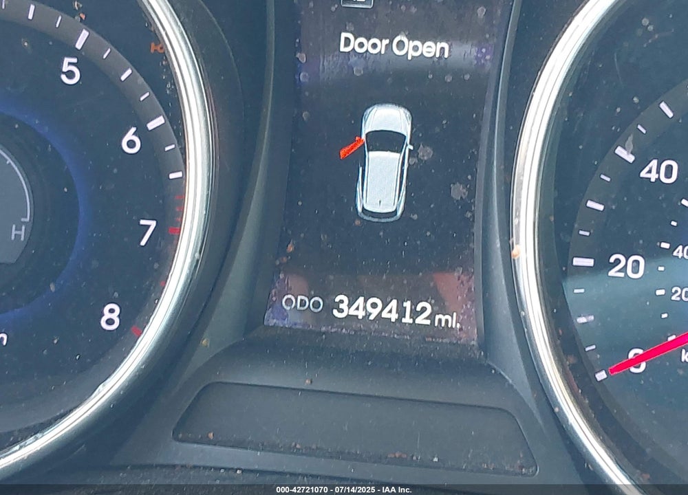 2014 HYUNDAI SANTA FE SPORT 2.4L VIN: 5XYZUDLB9EG156555