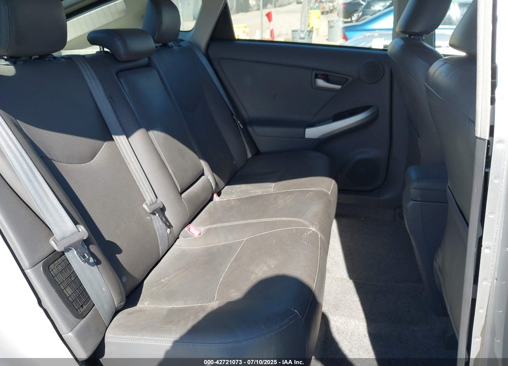 2011 TOYOTA PRIUS FOUR VIN: JTDKN3DUXB5340755