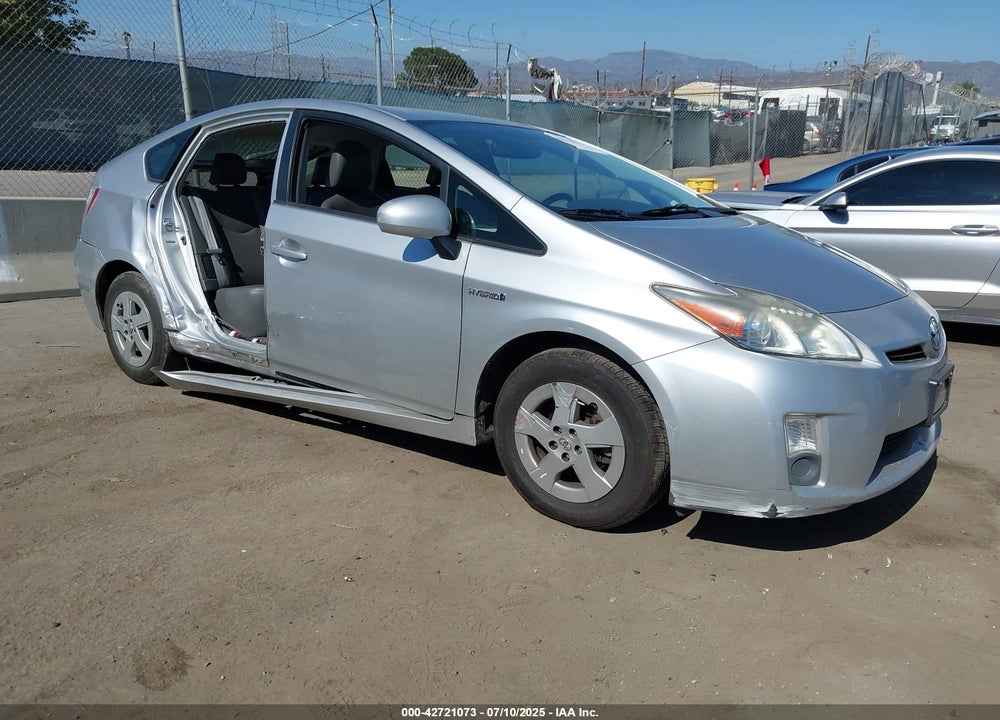 2011 TOYOTA PRIUS FOUR VIN: JTDKN3DUXB5340755