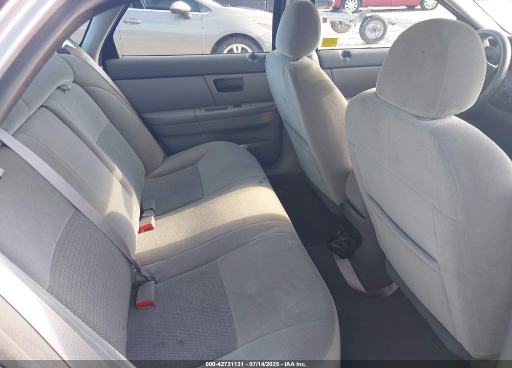 2006 FORD TAURUS SE VIN: 1FAFP53U16A256805