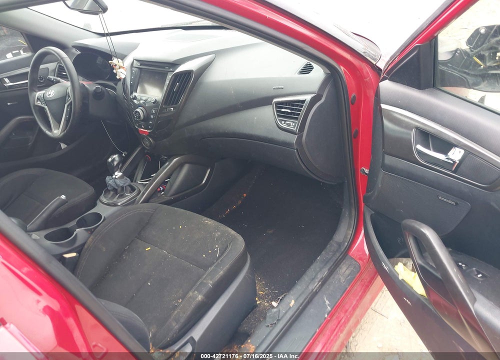 2013 HYUNDAI VELOSTER VIN: KMHTC6AD6DU156224