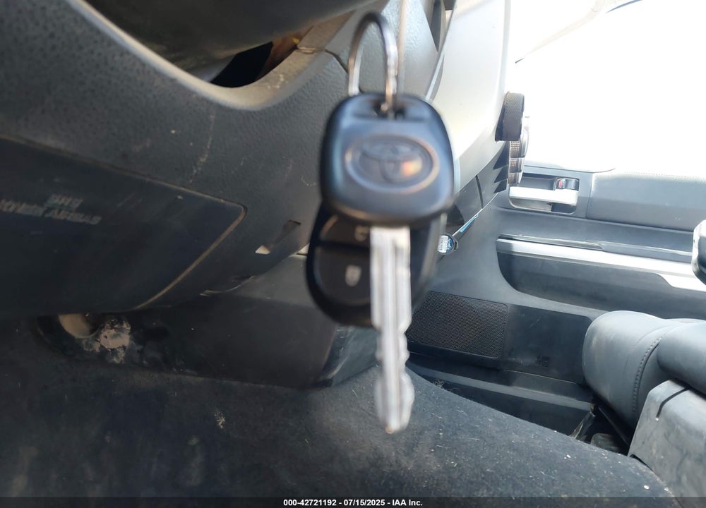 2014 TOYOTA TUNDRA VIN: 5TFDY5F18EX388956