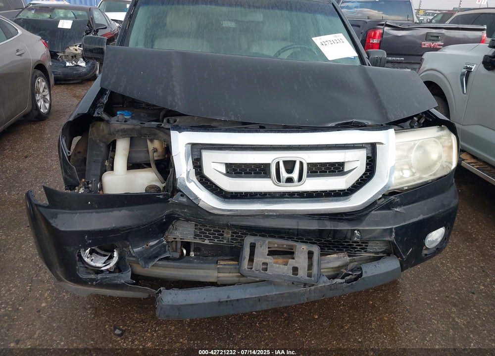 2011 HONDA PILOT VIN: 5FNYF4H50BB080798