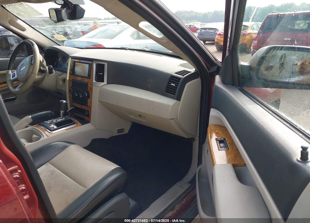 2009 JEEP GRAND CHEROKEE VIN: 1J8HR58P59C525020