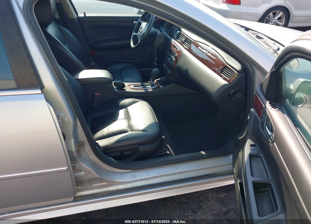 2010 CHEVROLET IMPALA VIN: 2G1WC5EM1A1195924