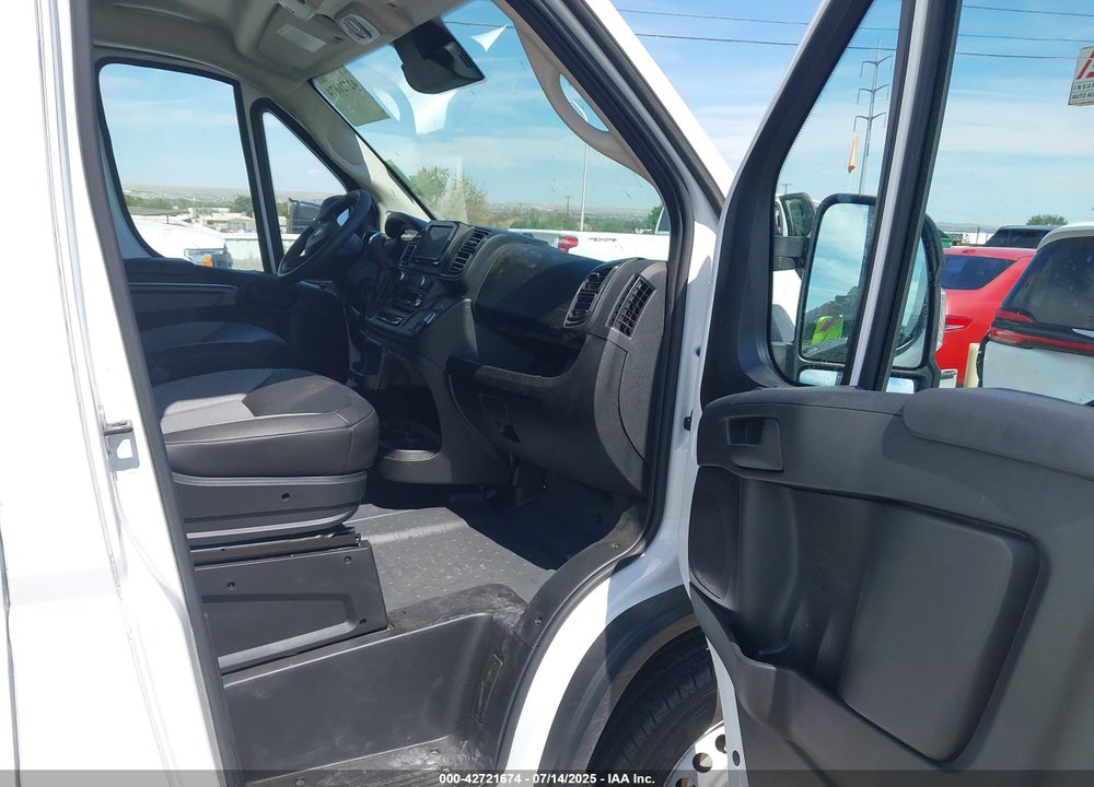 2025 RAM PROMASTER 3500 TRADESMAN HIGH ROOF 159 WB W/PASS SEAT VIN: 3C6MRVHG0SE549074