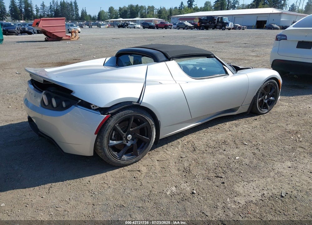 2011 TESLA ROADSTER VIN: 5YJRE1A39B1001382