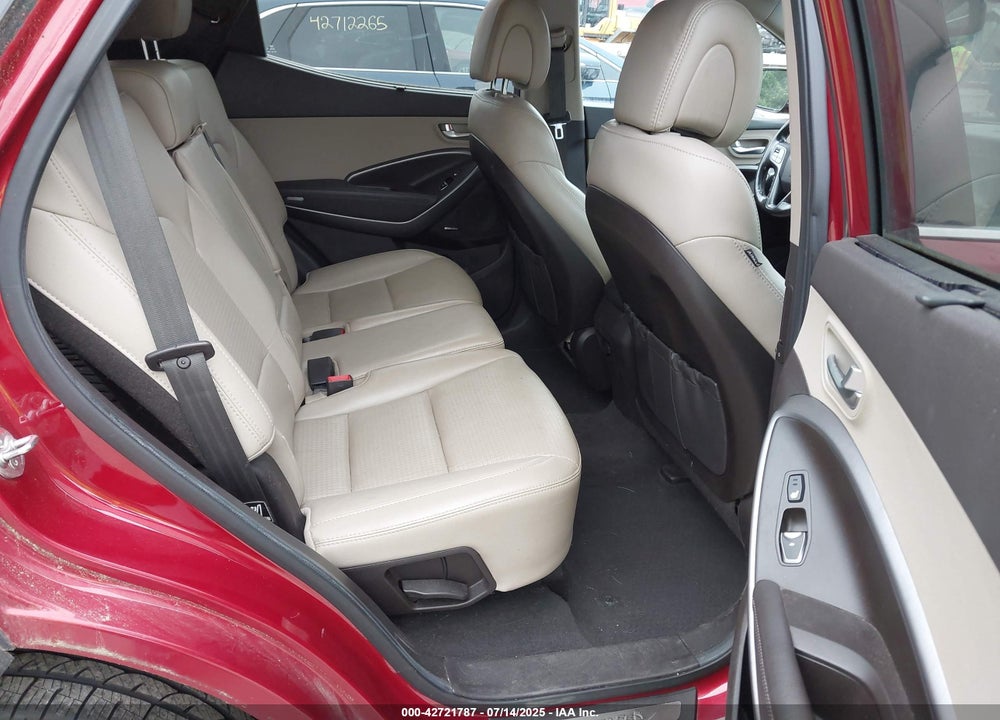 2013 HYUNDAI SANTA FE VIN: 5XYZU3LBXDG065626