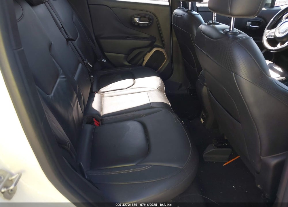 2016 JEEP RENEGADE LIMITED VIN: ZACCJADTXGPC88957