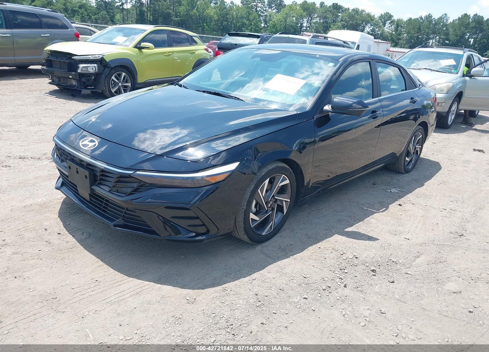 2024 HYUNDAI ELANTRA VIN: KMHLP4DG8RU715844