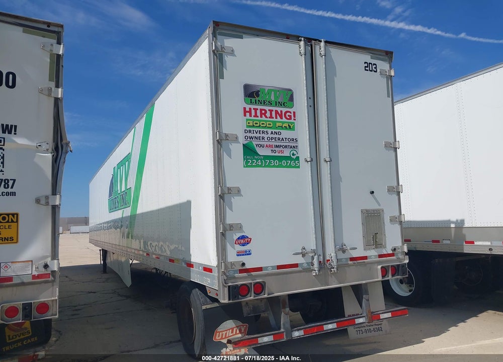 2022 UTILITY TRAILER MFG UNKNOWN VIN: 1UYVS2534N3496801