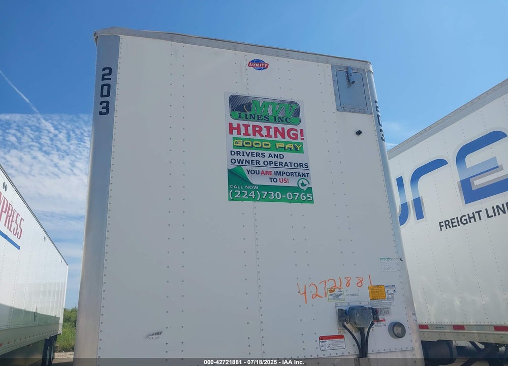 2022 UTILITY TRAILER MFG UNKNOWN VIN: 1UYVS2534N3496801