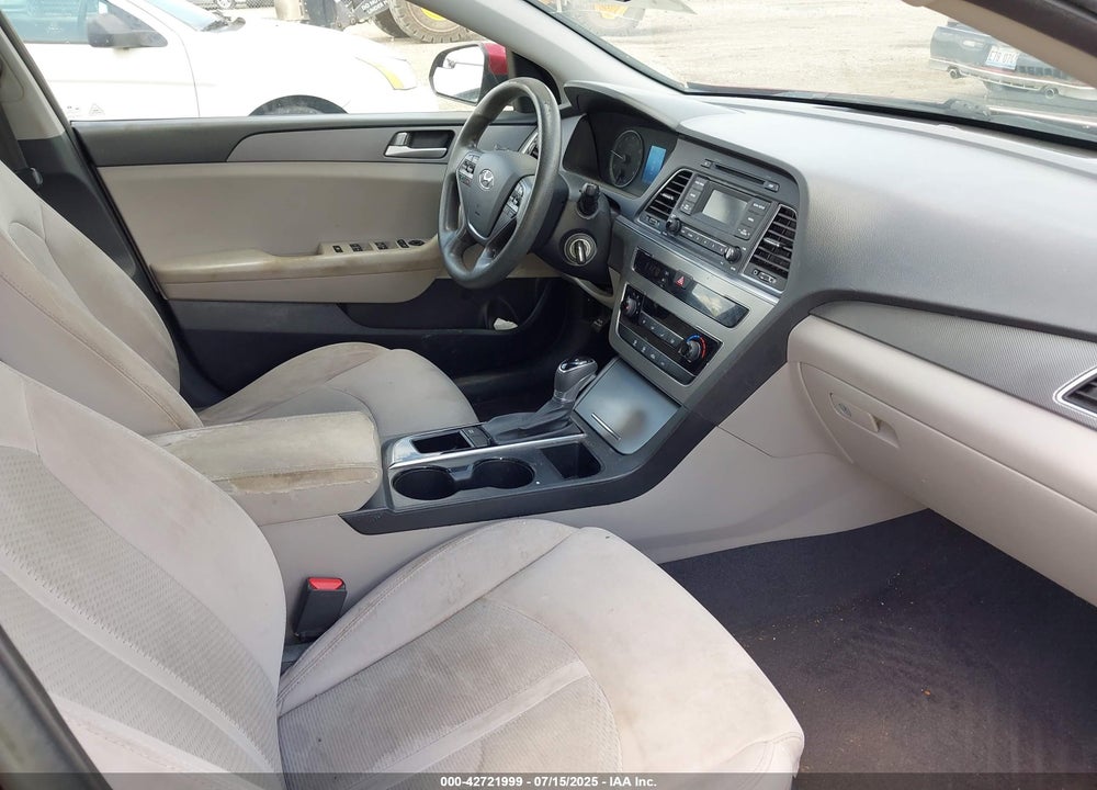 2016 HYUNDAI SONATA VIN: 5NPE24AF3GH419595