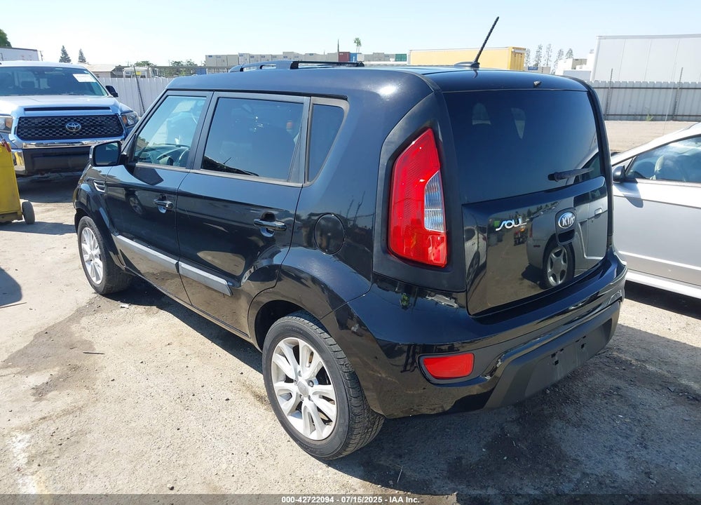 2013 KIA SOUL VIN: KNDJT2A65D7570065