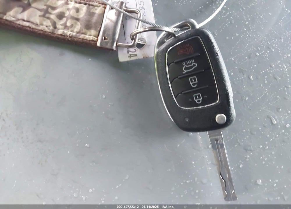 2016 HYUNDAI TUCSON VIN: KM8J3CA47GU158378