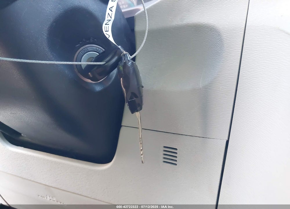2011 TOYOTA VENZA VIN: 4T3ZK3BB7BU044593